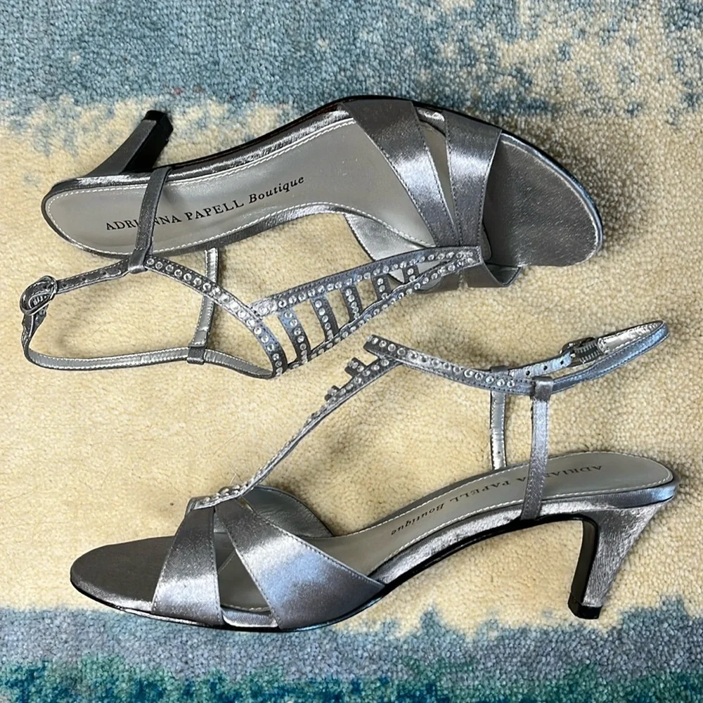 Adrianna Papell AMBER | open-toe heels in pewter size 6.5, w/ original box - Picture 7 of 13